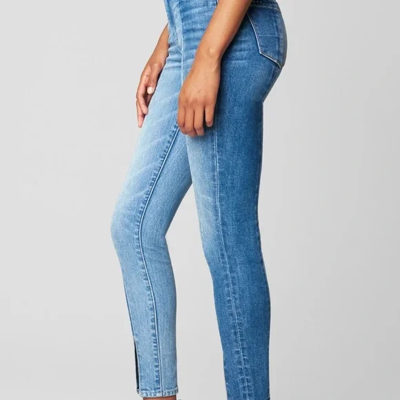 BLANK NYC Women’s Size 27 R Santa Fe Bond Midrise Split Hem Skinny Blue Jeans - Picture 2 of 16